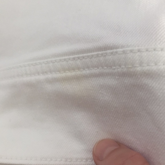 Banana Republic White Jean Jacket size Medium - Picture 8 of 9